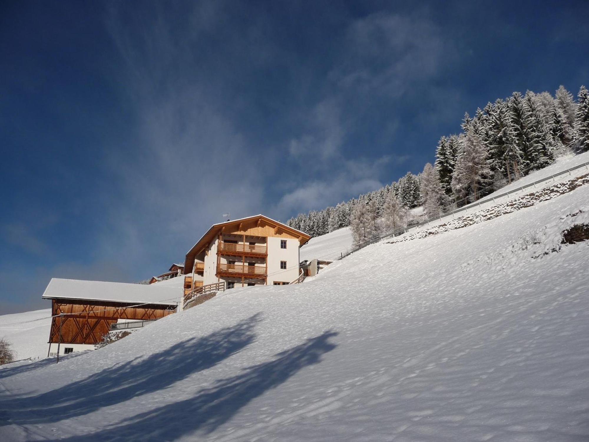 Putzerhof Aparthotel Funes  Buitenkant foto