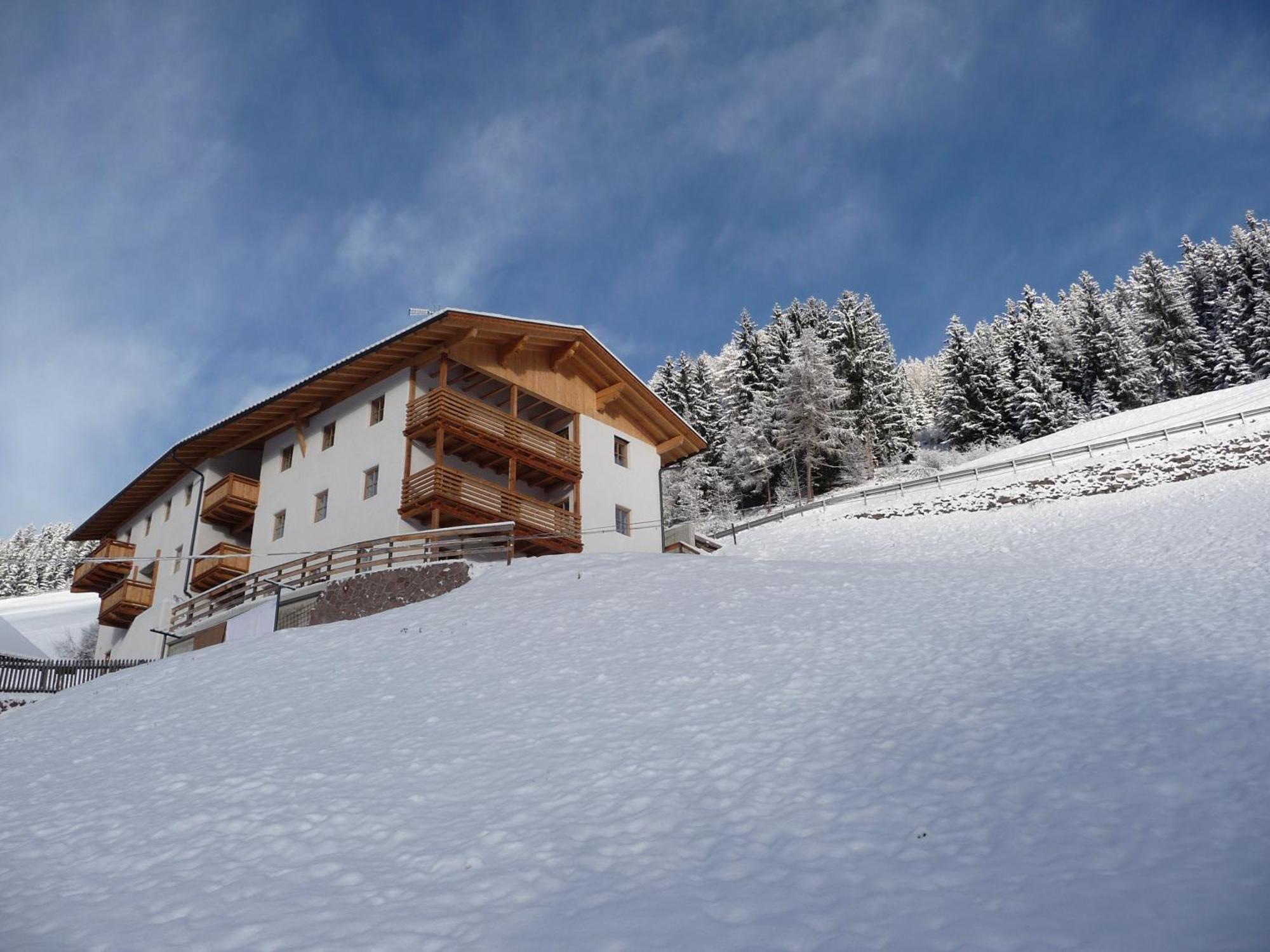 Putzerhof Aparthotel Funes  Buitenkant foto