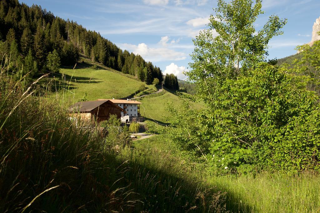 Putzerhof Aparthotel Funes  Buitenkant foto