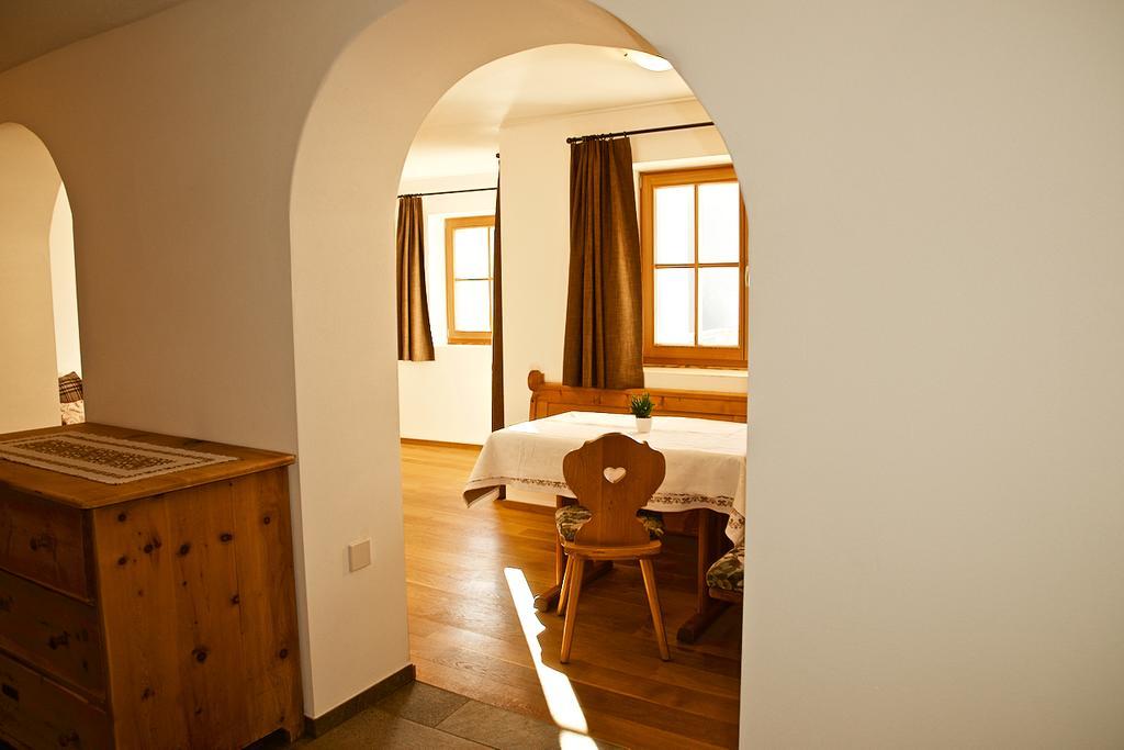Putzerhof Aparthotel Funes  Buitenkant foto