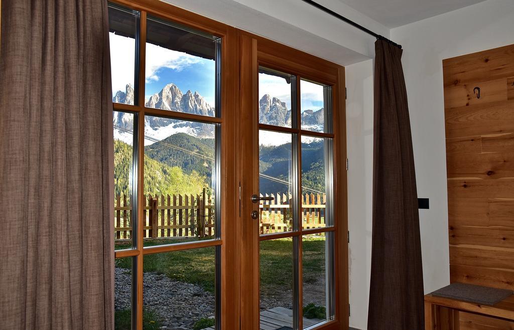 Putzerhof Aparthotel Funes  Buitenkant foto