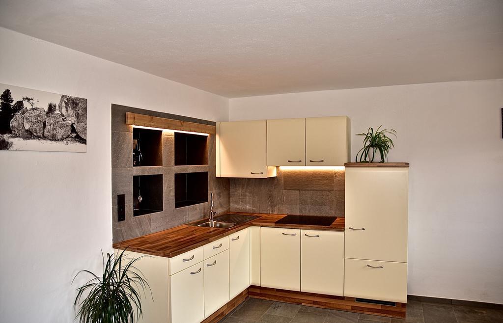 Putzerhof Aparthotel Funes  Buitenkant foto